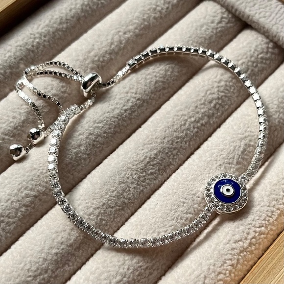 B011 | Blue Enamel Evil Eye Bracelet - Picture 2 of 4
